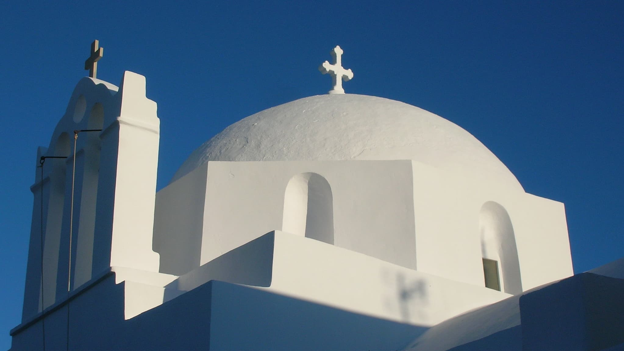 Uma igreja nas ilhas Cíclades, na Grécia.